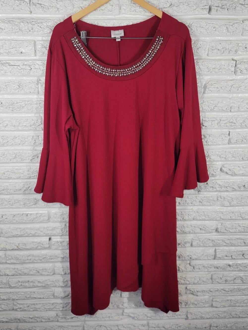 Avenue Women 22/24 High-Low Dress Red Rhinestone Bell Sleeve Stretch RED6E